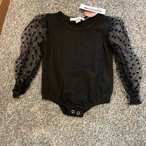 NWT
Black 9-12 months onsie
Bailey Blossom
